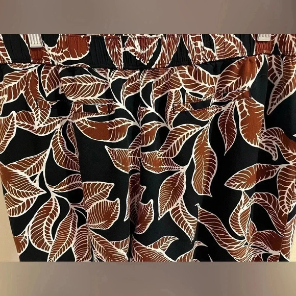 Apt 9 Size Large Wide Leg Light Weight Cropped Lounging 100% Rayon Pants - Picture 7 of 7